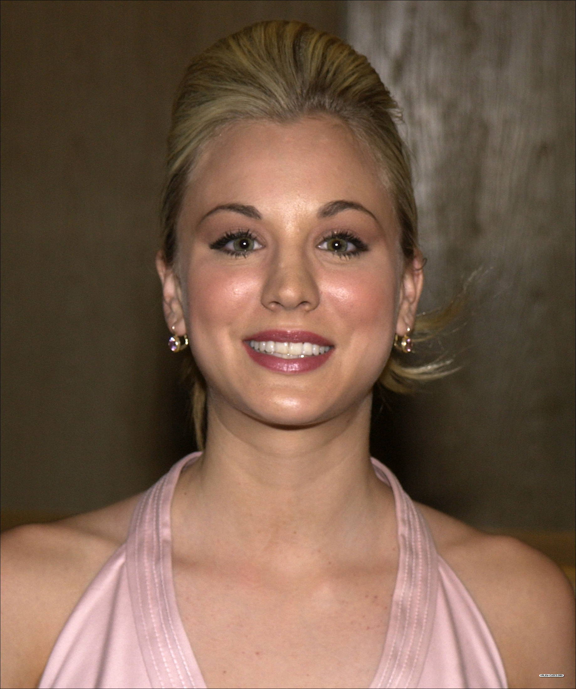 Th Annual Genesis Awards Kaley Cuoco Web